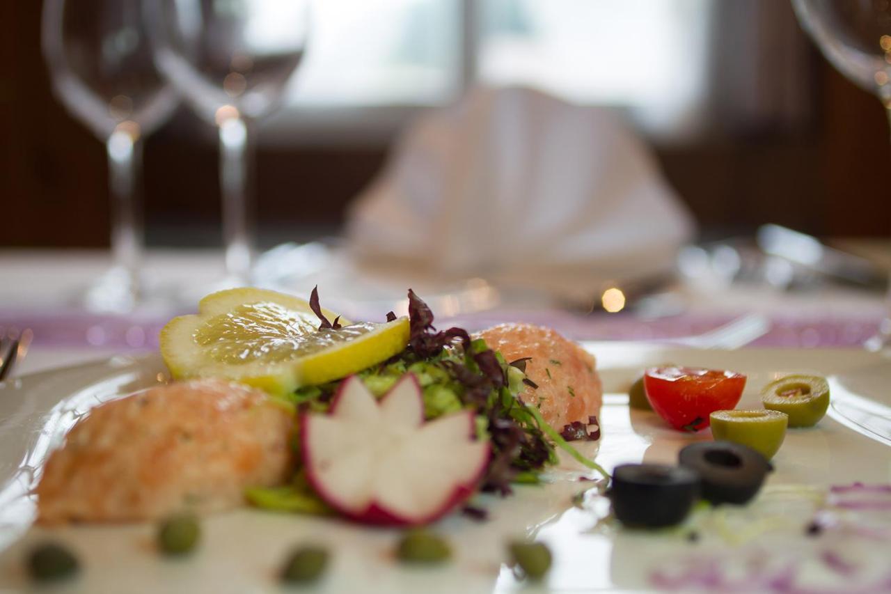 Hotel Roessli Tufertschwil Luetisburg Экстерьер фото