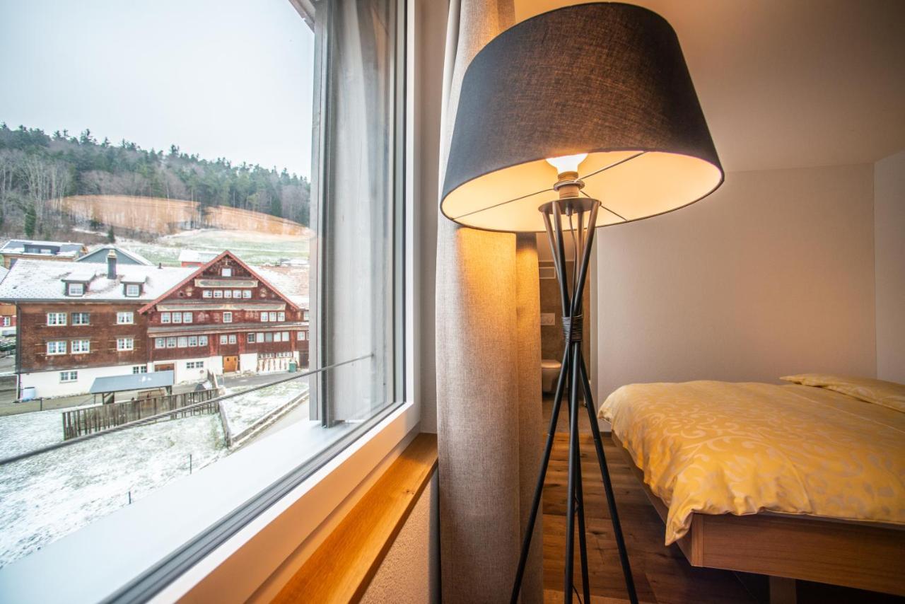 Hotel Roessli Tufertschwil Luetisburg Экстерьер фото